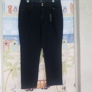 ⬇️ SALE!  NWT Lane Bryant High Rise Jeans